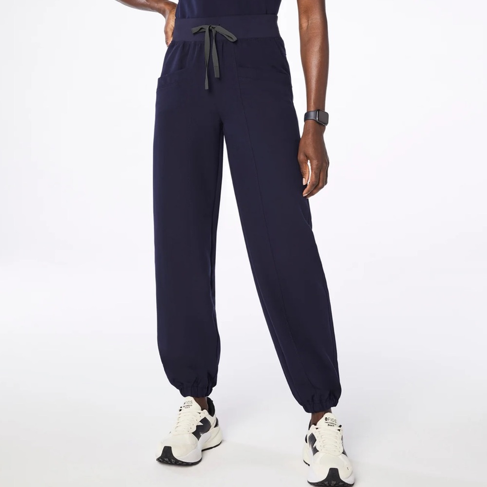 women's Navy High Waisted Rio Balloon Scrub Pants - S / Navy